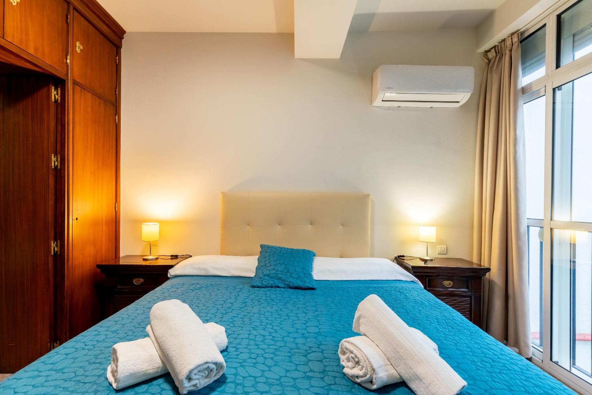 Aoa Casa Triana Familiar Con Terraza Apartment เซบีญา ภายนอก รูปภาพ