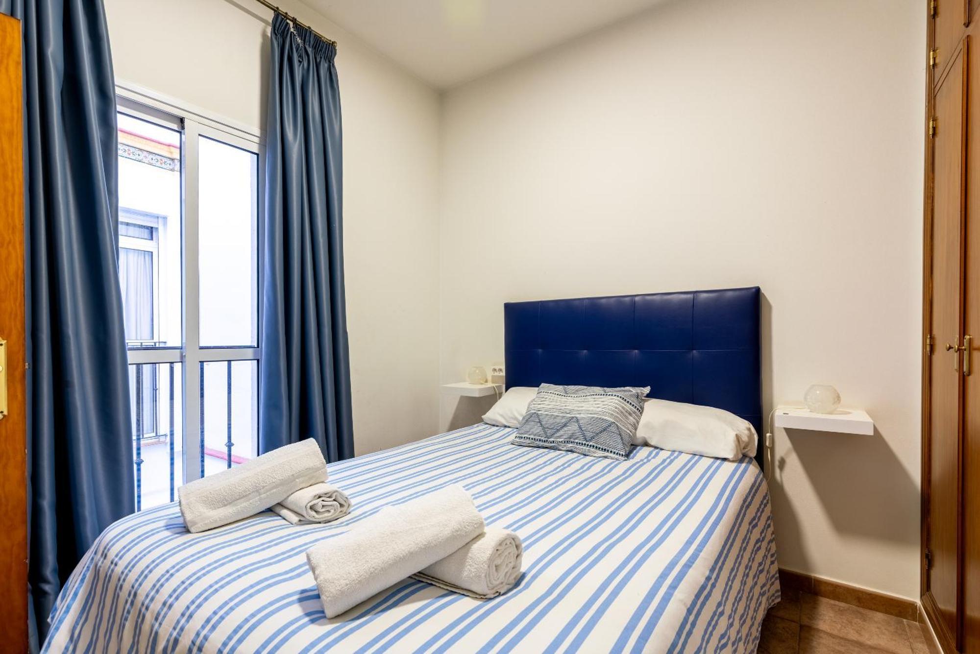 Aoa Casa Triana Familiar Con Terraza Apartment เซบีญา ภายนอก รูปภาพ