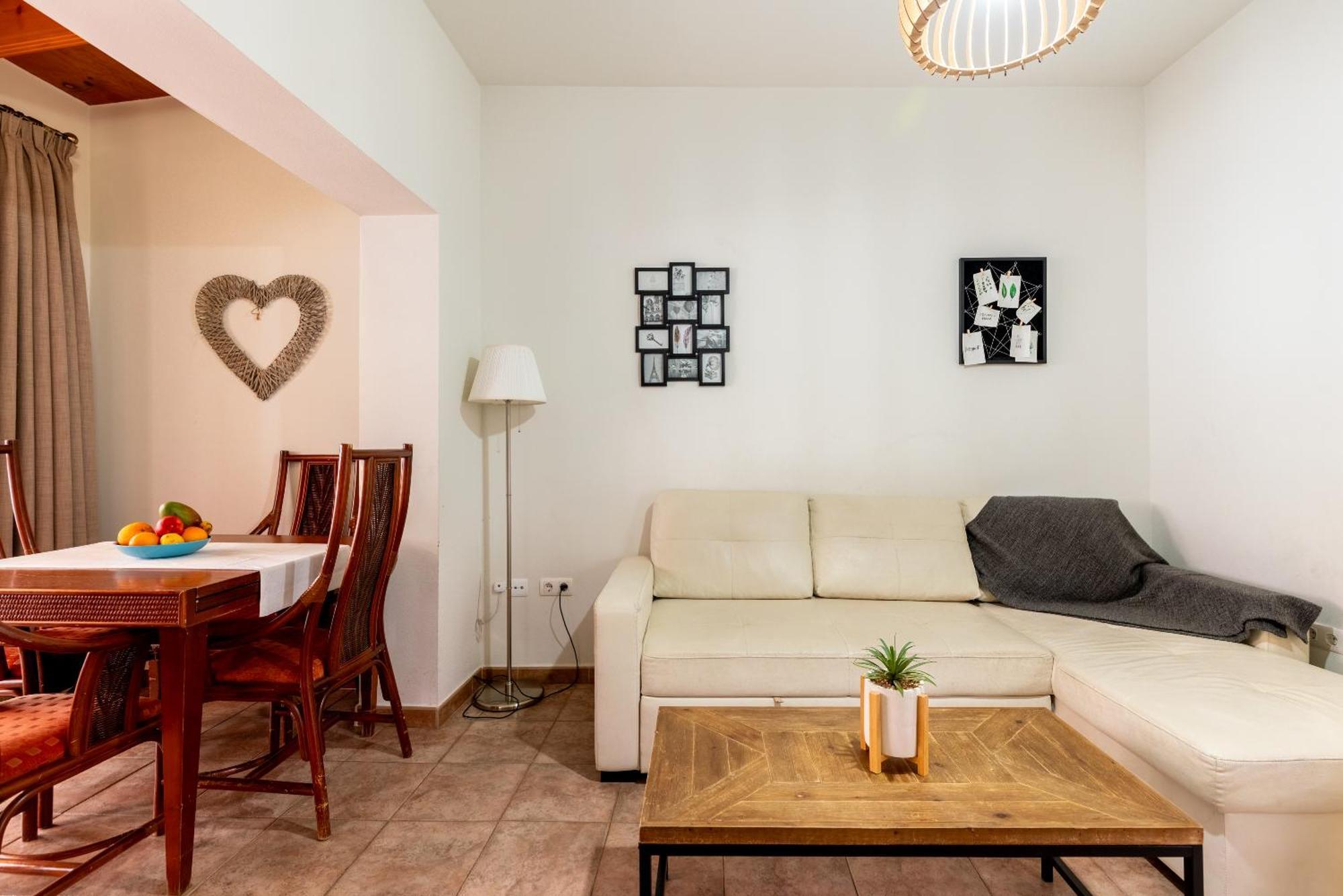 Aoa Casa Triana Familiar Con Terraza Apartment เซบีญา ภายนอก รูปภาพ